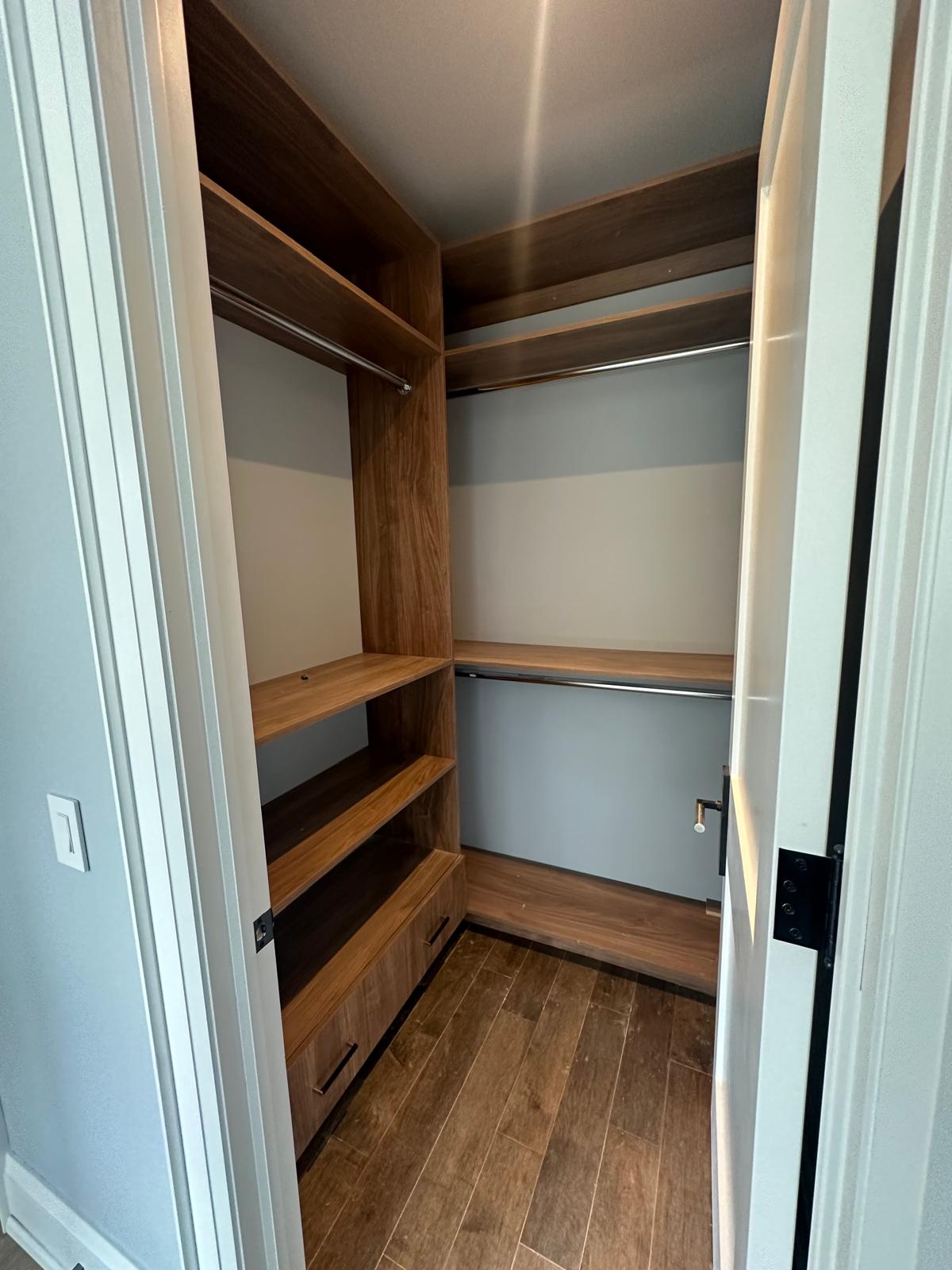 Custom Closet and Wardrobe gallery image 7