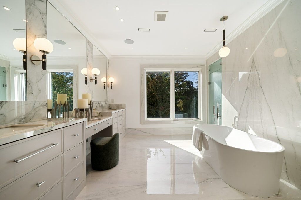 Vanity gallery image 6