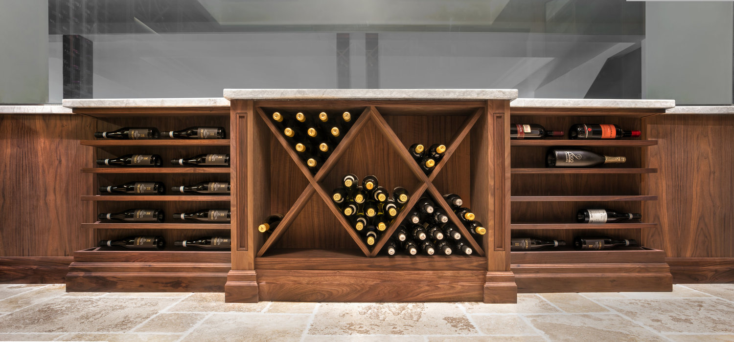 Bar and Wine Cellar gallery image 1