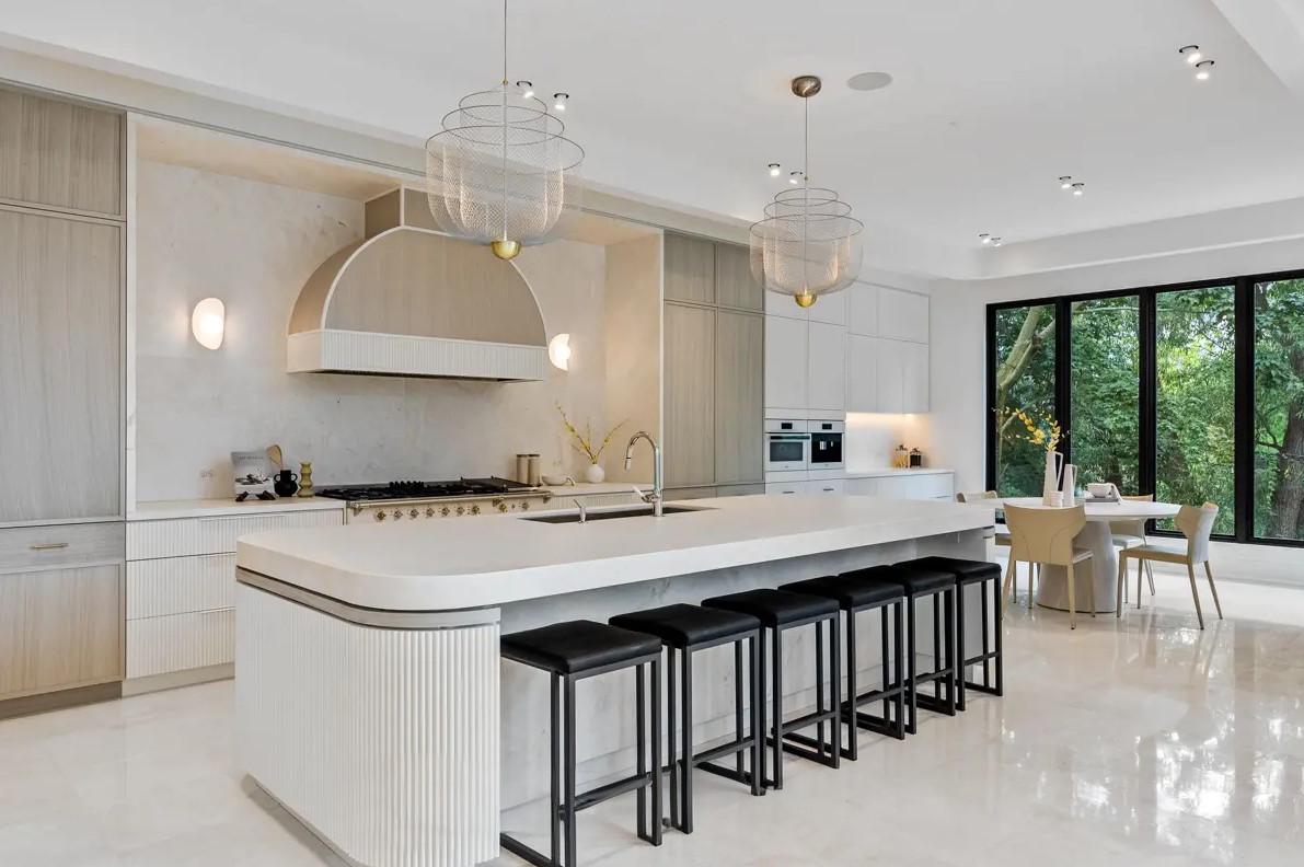Traditional Kitchen gallery image 6