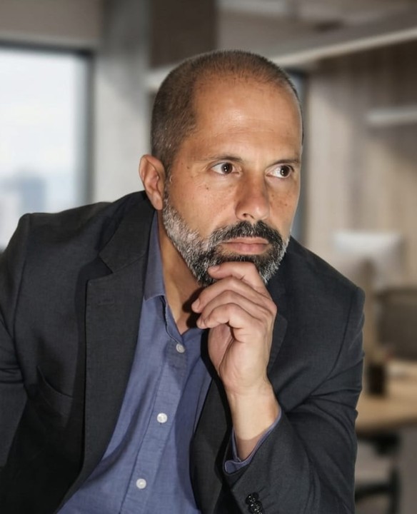Dr. Ricardo Nogueira