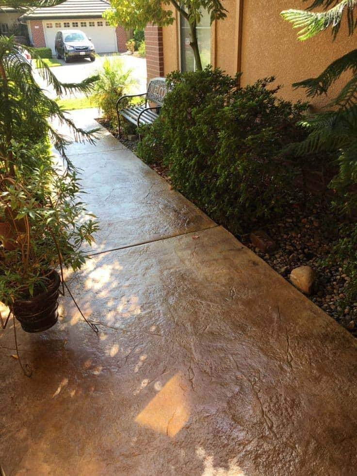 Cedar arbor patio cover with privacy screens in Ventura