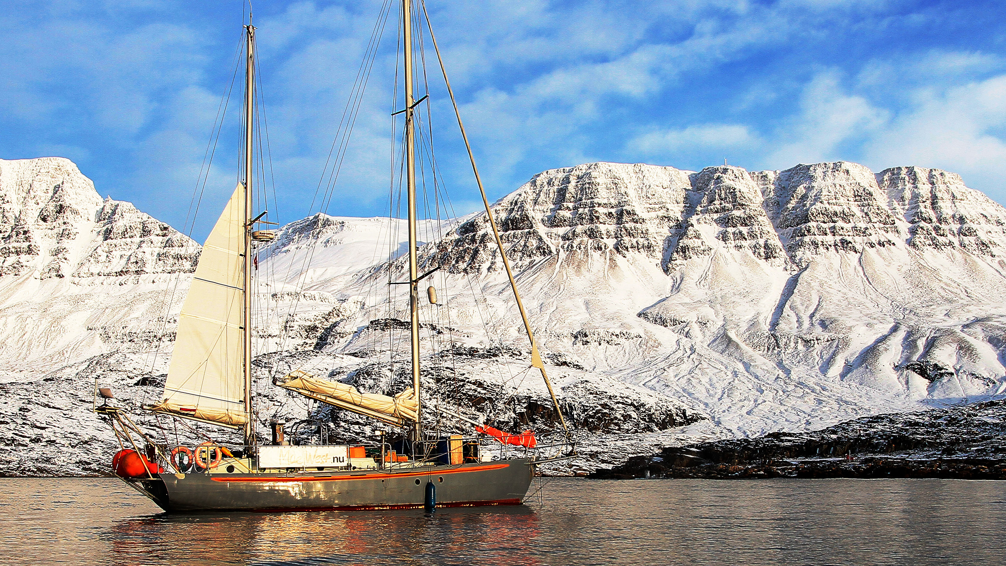 Mae West Expedition 18