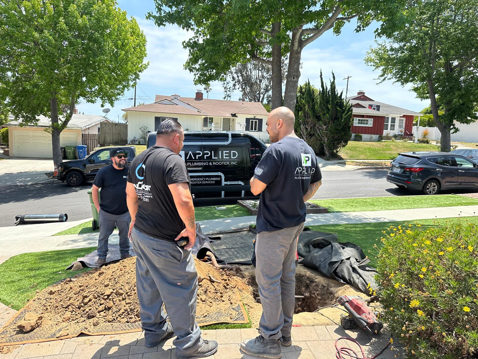 Slab Leaks in Irvine Tract Homes: Early Signs and What to Do