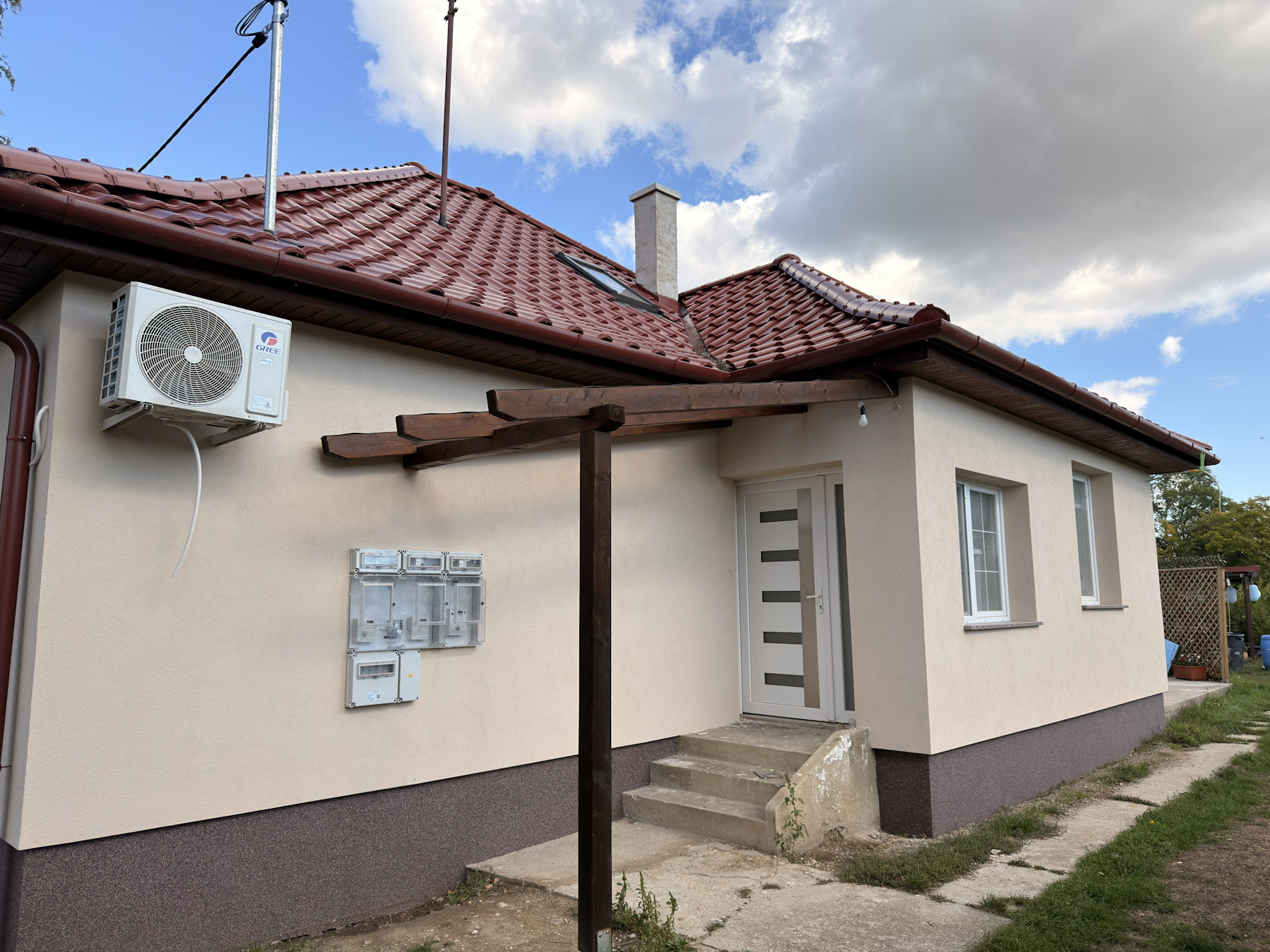 Homlokzat színezés és hőszigetelés