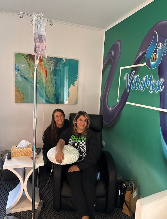 IV therapy session at VitaMax RevIVe Saginaw clinic