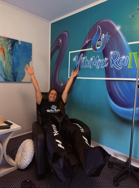 Leg Compression at VitaMax RevIVe Saginaw clinic