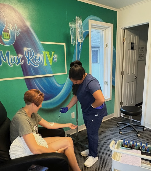 Comfortable IV therapy treatment room in Saginaw Michigan