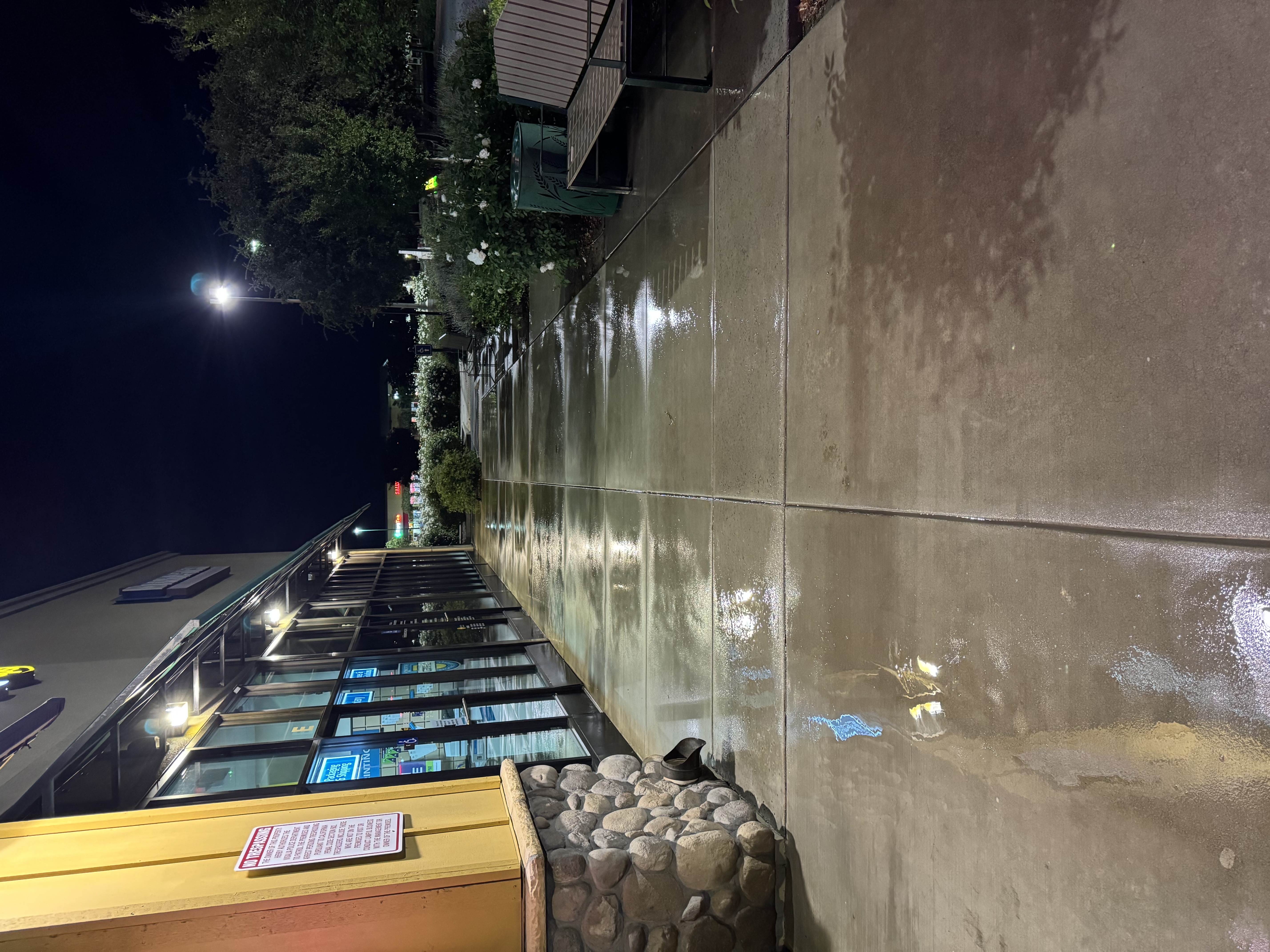 Commercial Sidewalk Cleaning for Storefronts in Fowler, CA