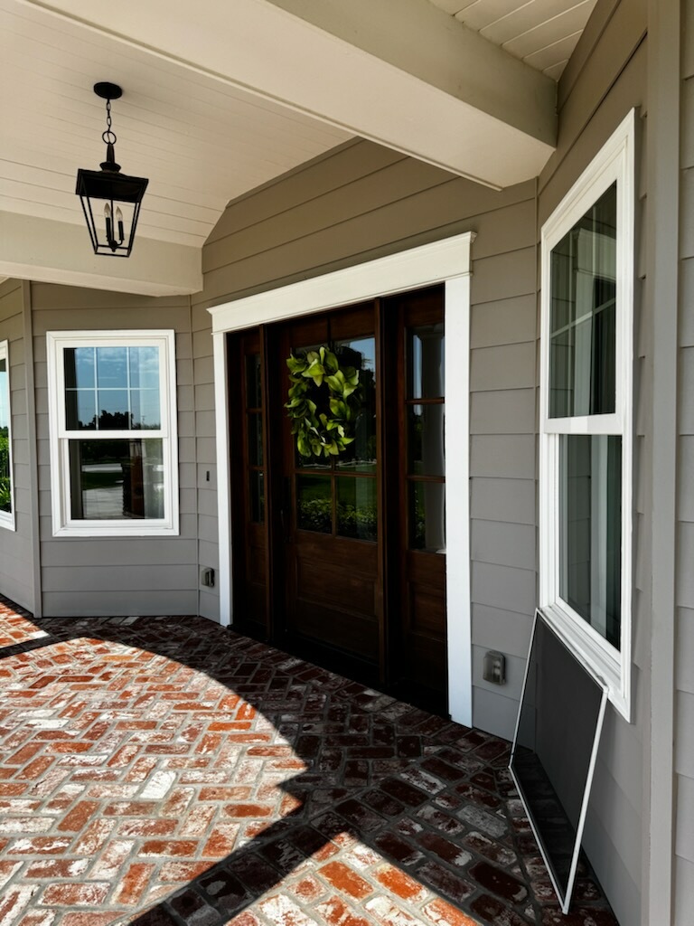 Bring Your Entrance Back to Life with Residential Entryway Pressure Washing in Selma, CA