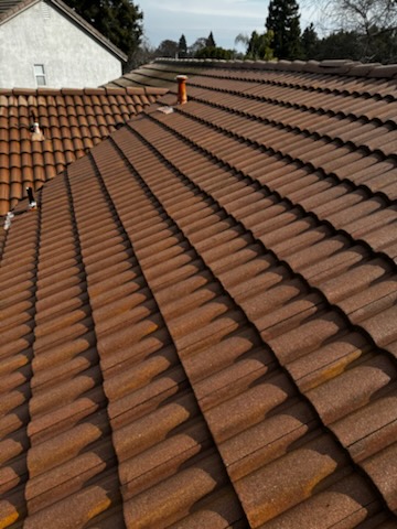 Spanish Clay Tile Roof Cleaning for Central Valley Homes
