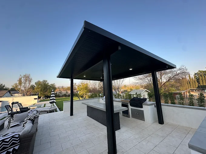 Luxury Free Standing Cover