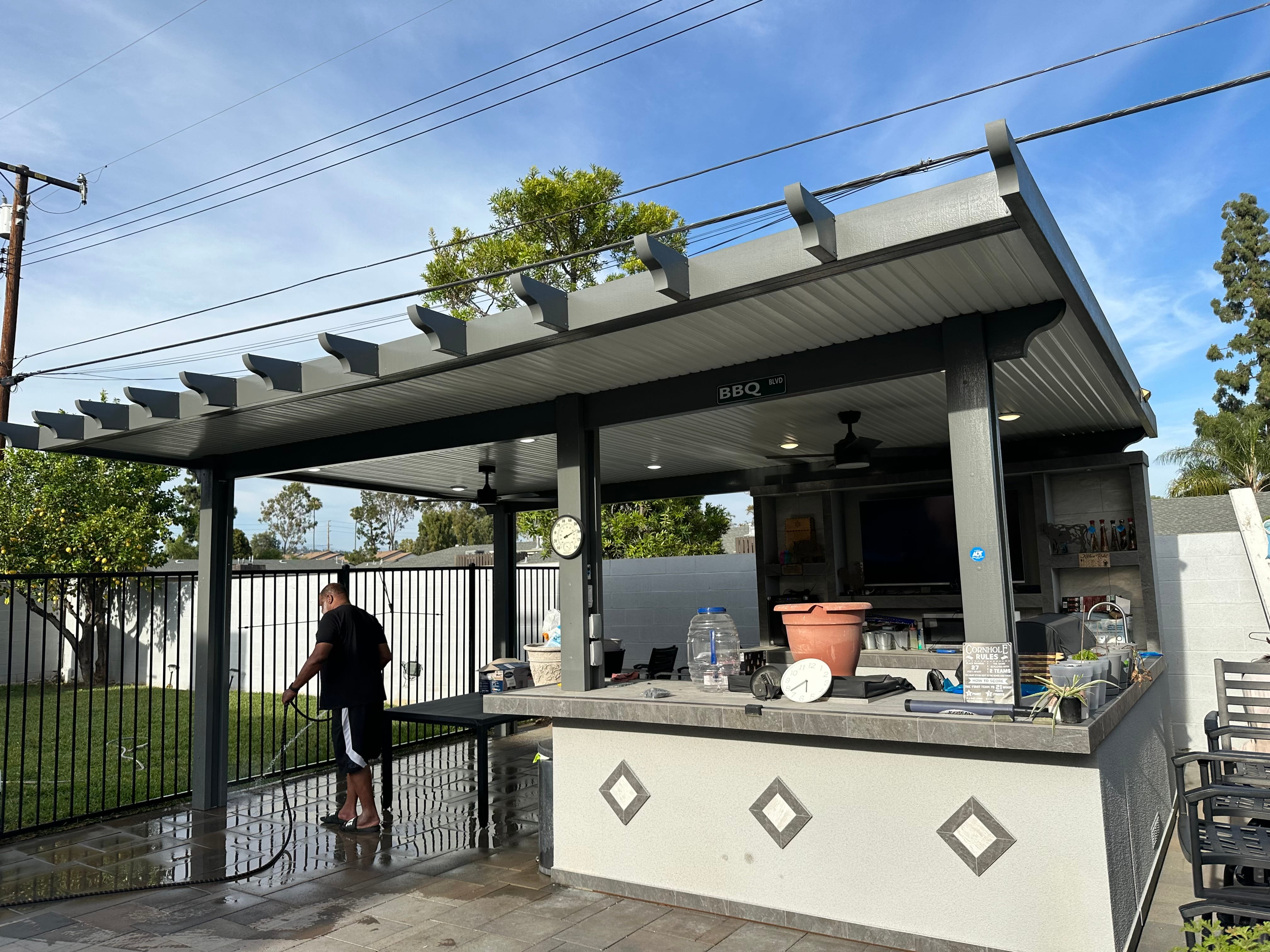 Free Standing BBQ Area