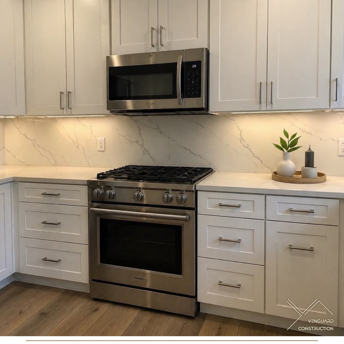 Interior Kitchen 30