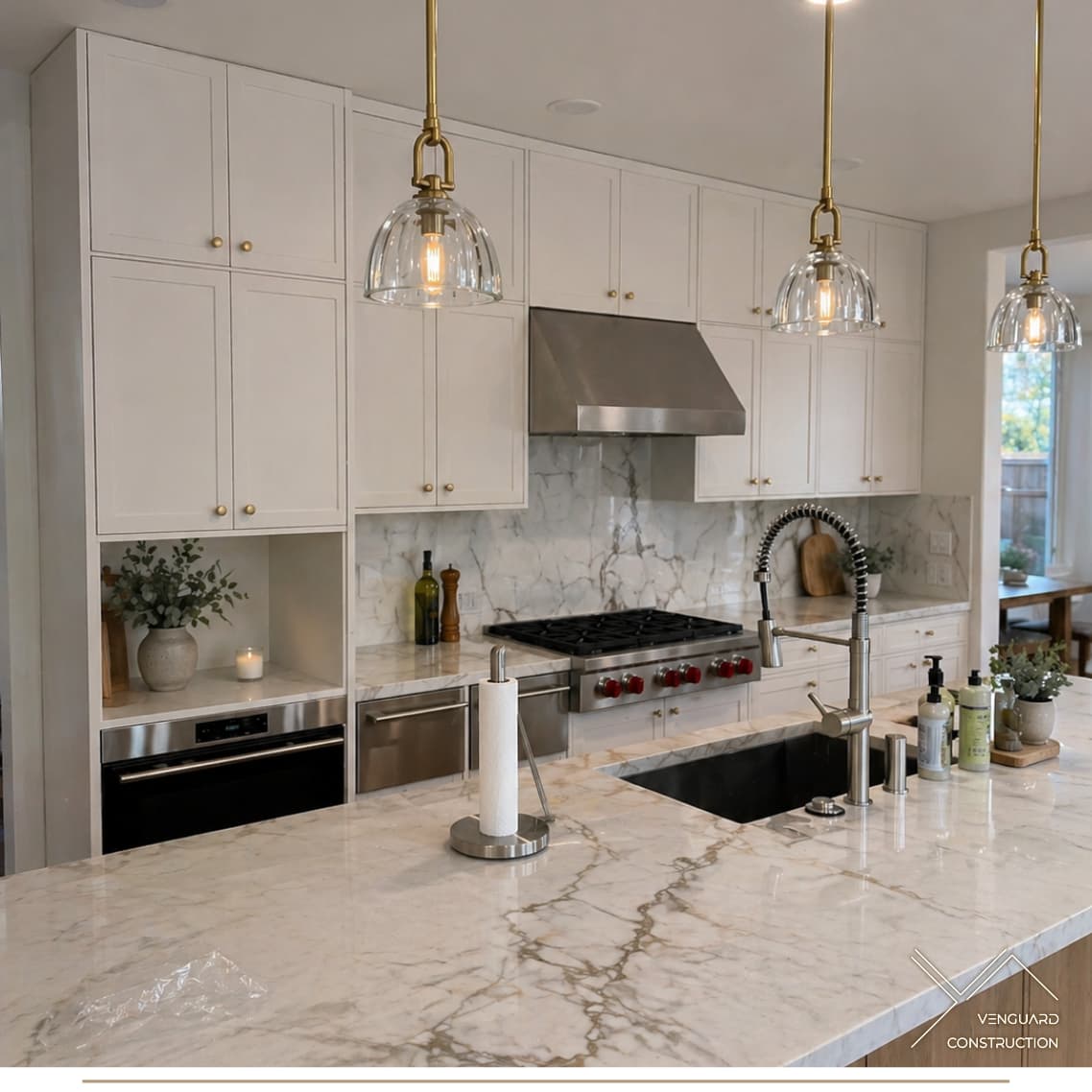 Interior Kitchen 12