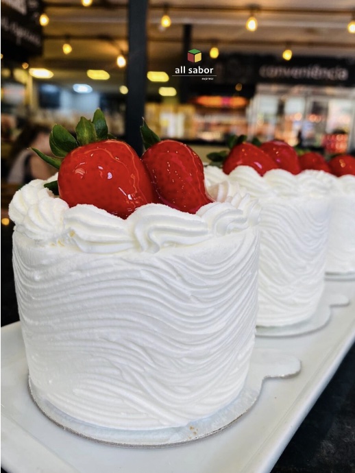 Bolo de Morango