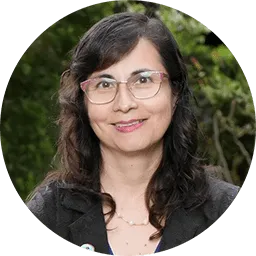 Adriana López Ravest