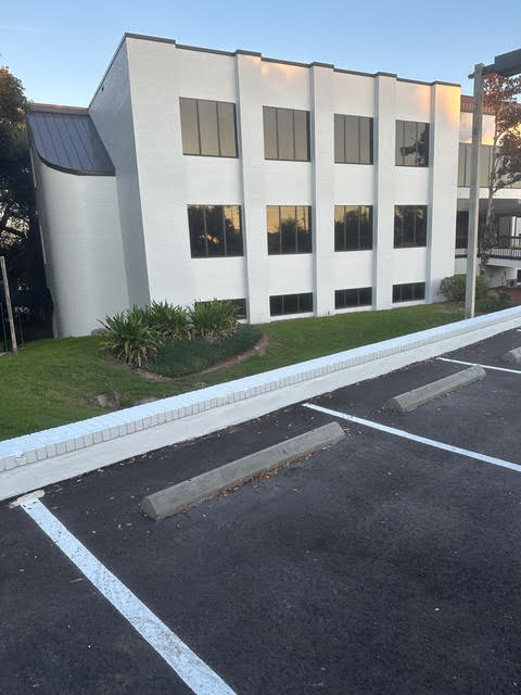 Commercial office building exterior painting project