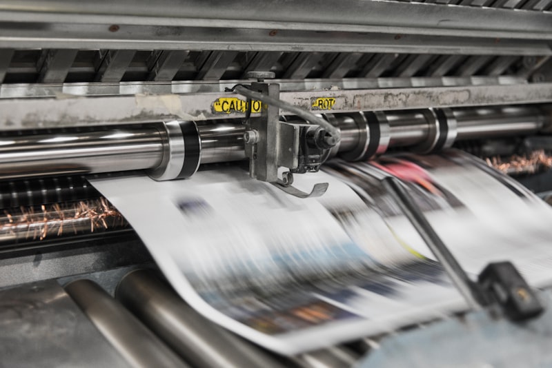 Commercial web offset printing press