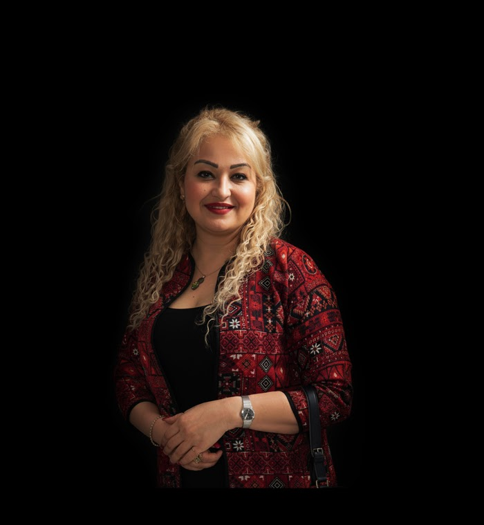 Neda - Senior Hairstylist