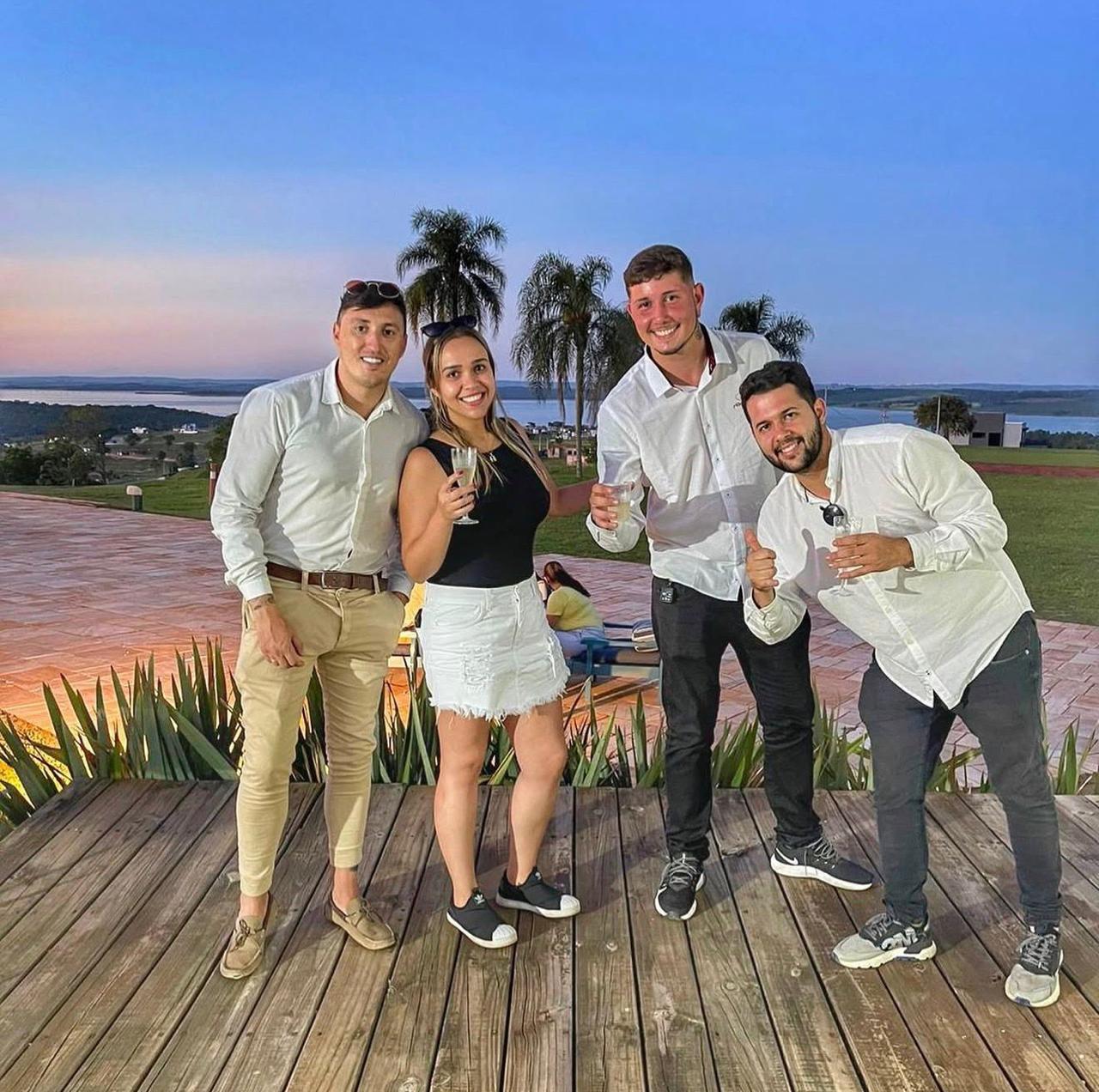 Família Riviera 4