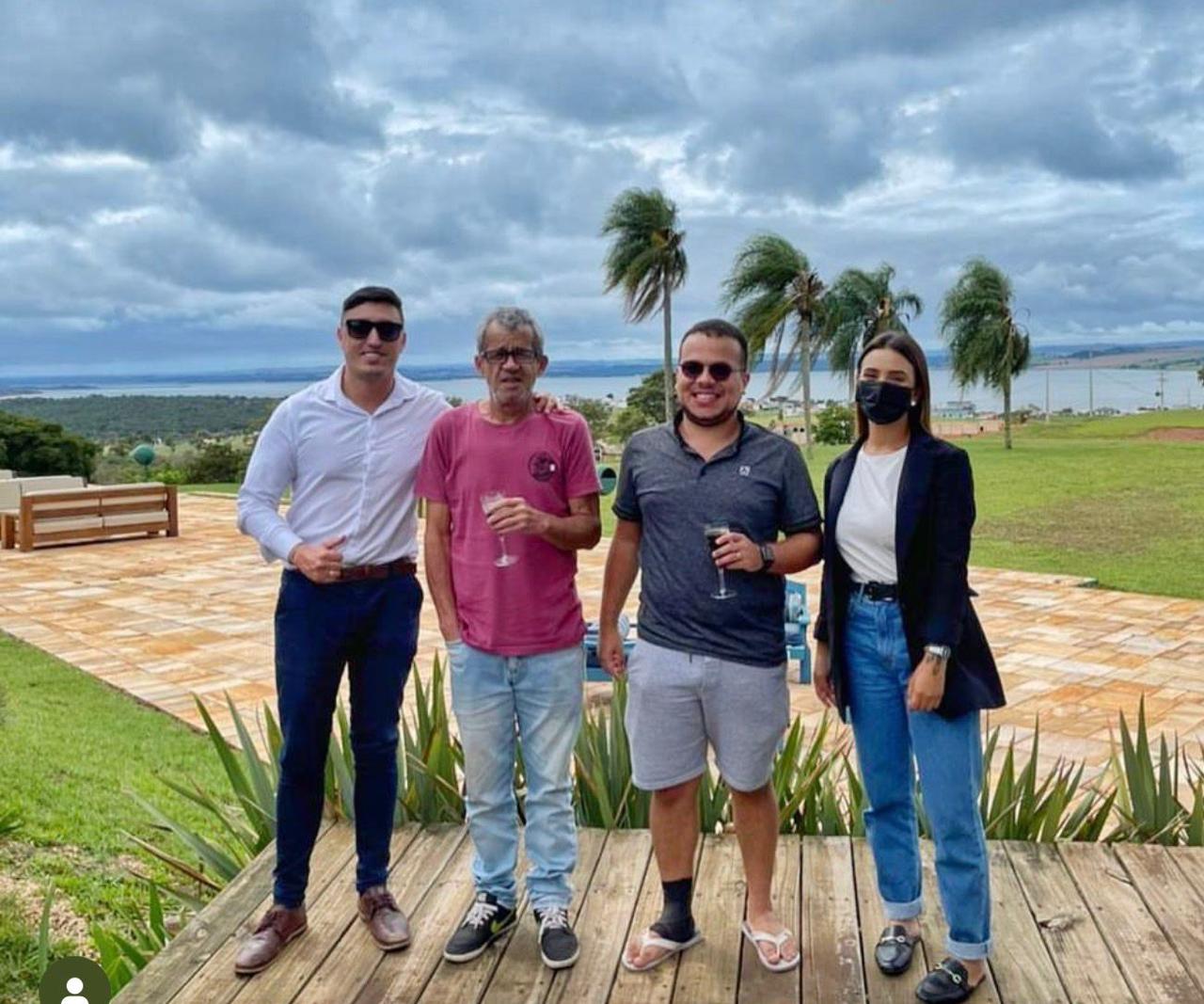 Família Riviera 2
