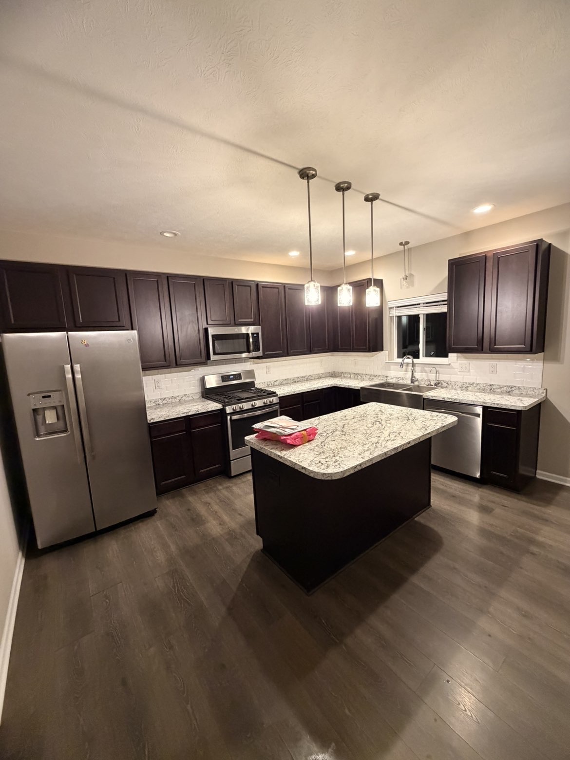 Modern Kitchen Shine