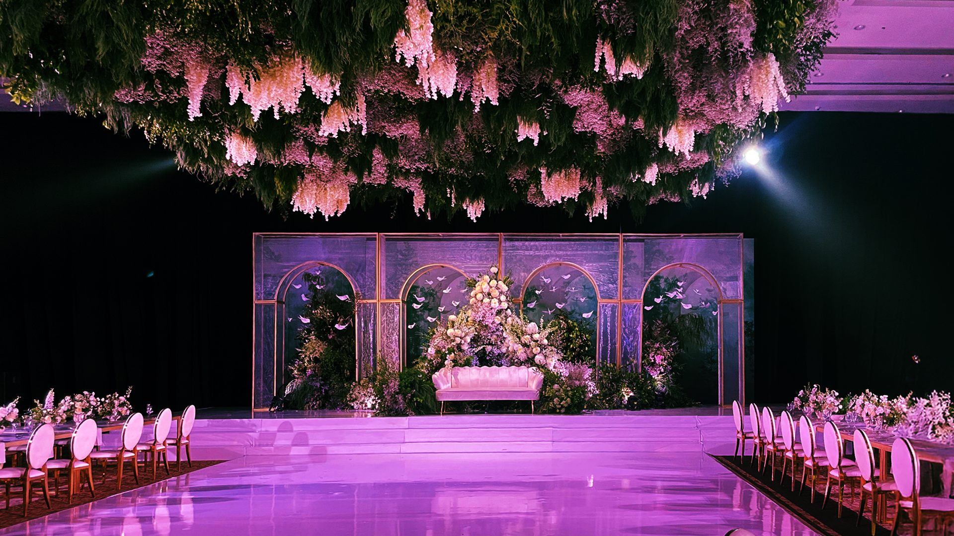 Grand Stage Design