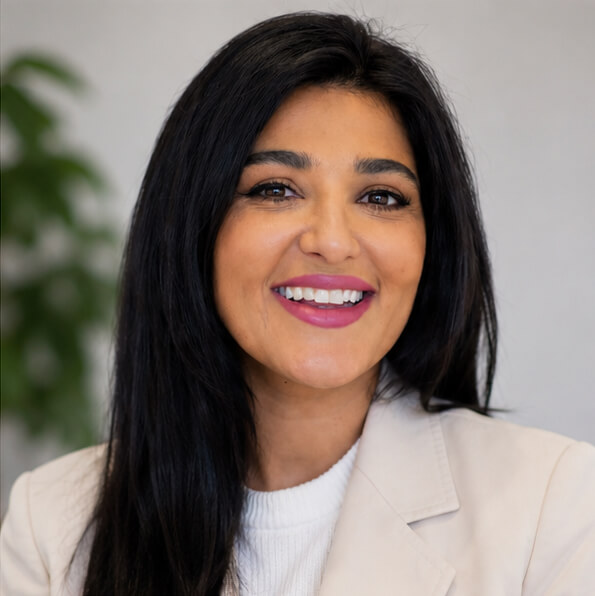 Victoria - Head of Revenue Operations at CommCoreAI
