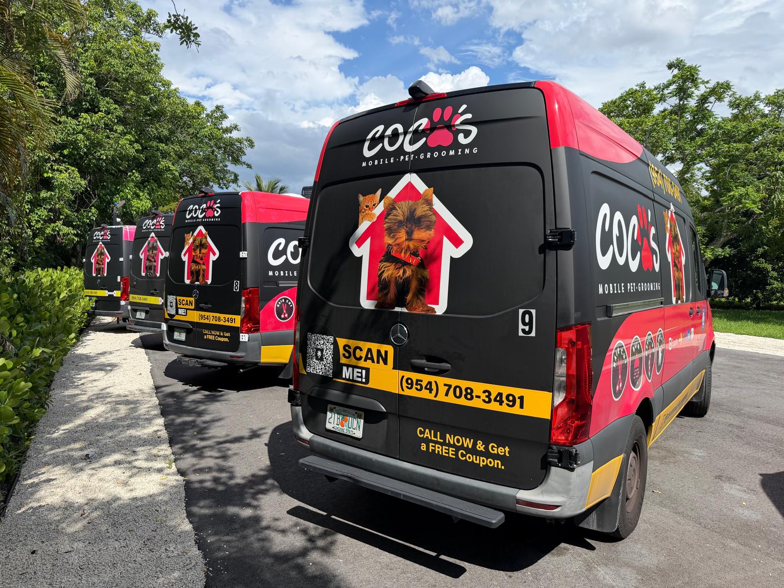 Coco's Mobile Grooming Van fleet in Broward