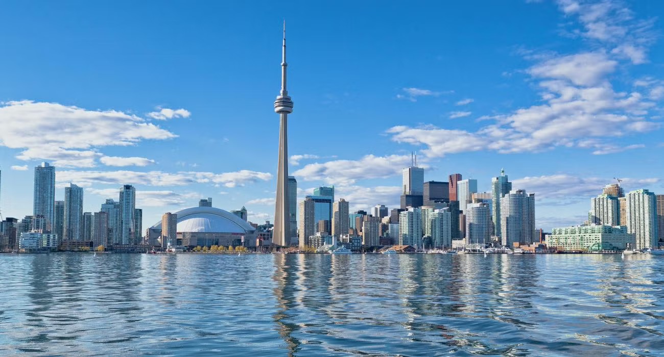 Toronto skyline background