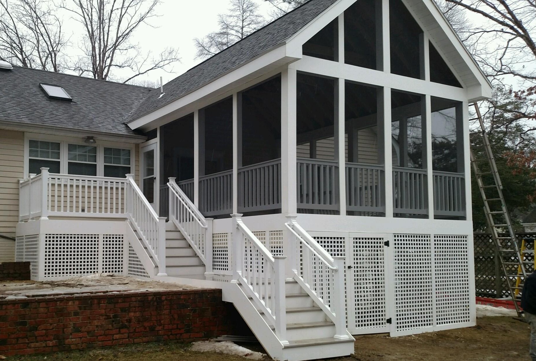 High ceiling screened porch addition