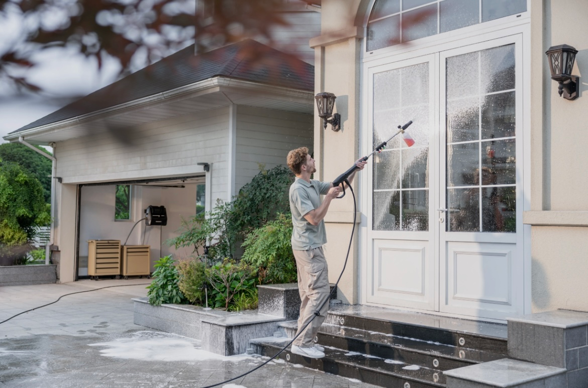 Clean home exterior in Castle Rock, CO after pressure washing