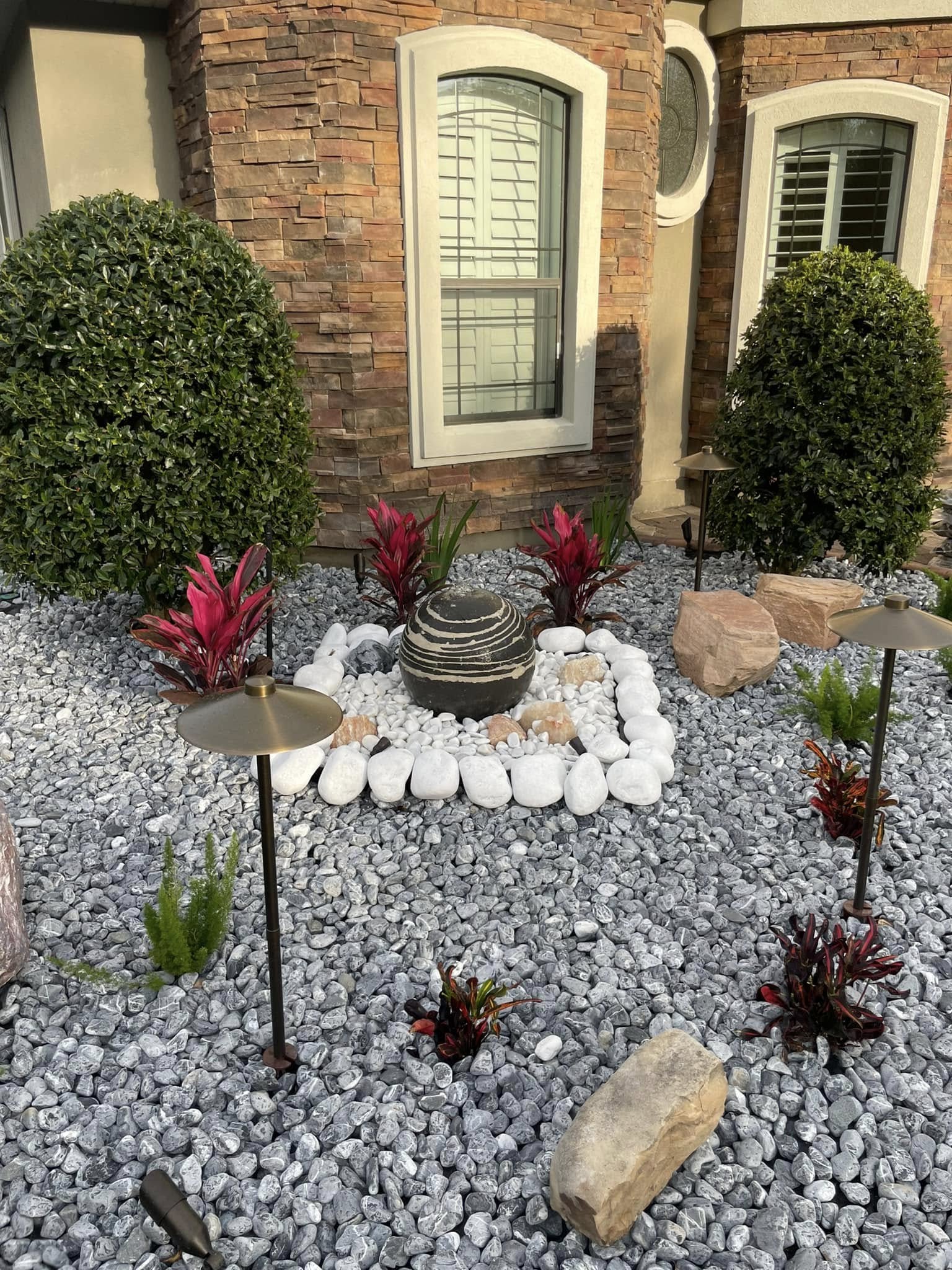 Modern Front Yard Hardscape