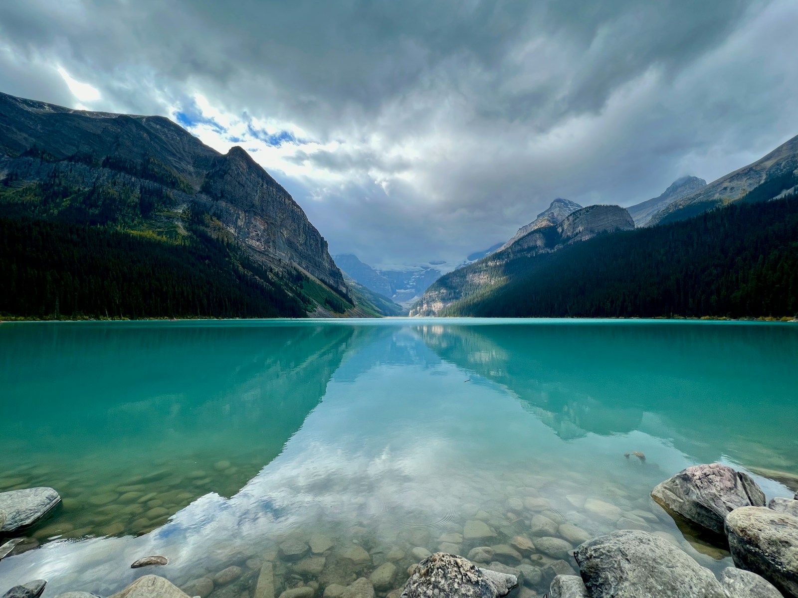 Mountain lake beneath a blue sky