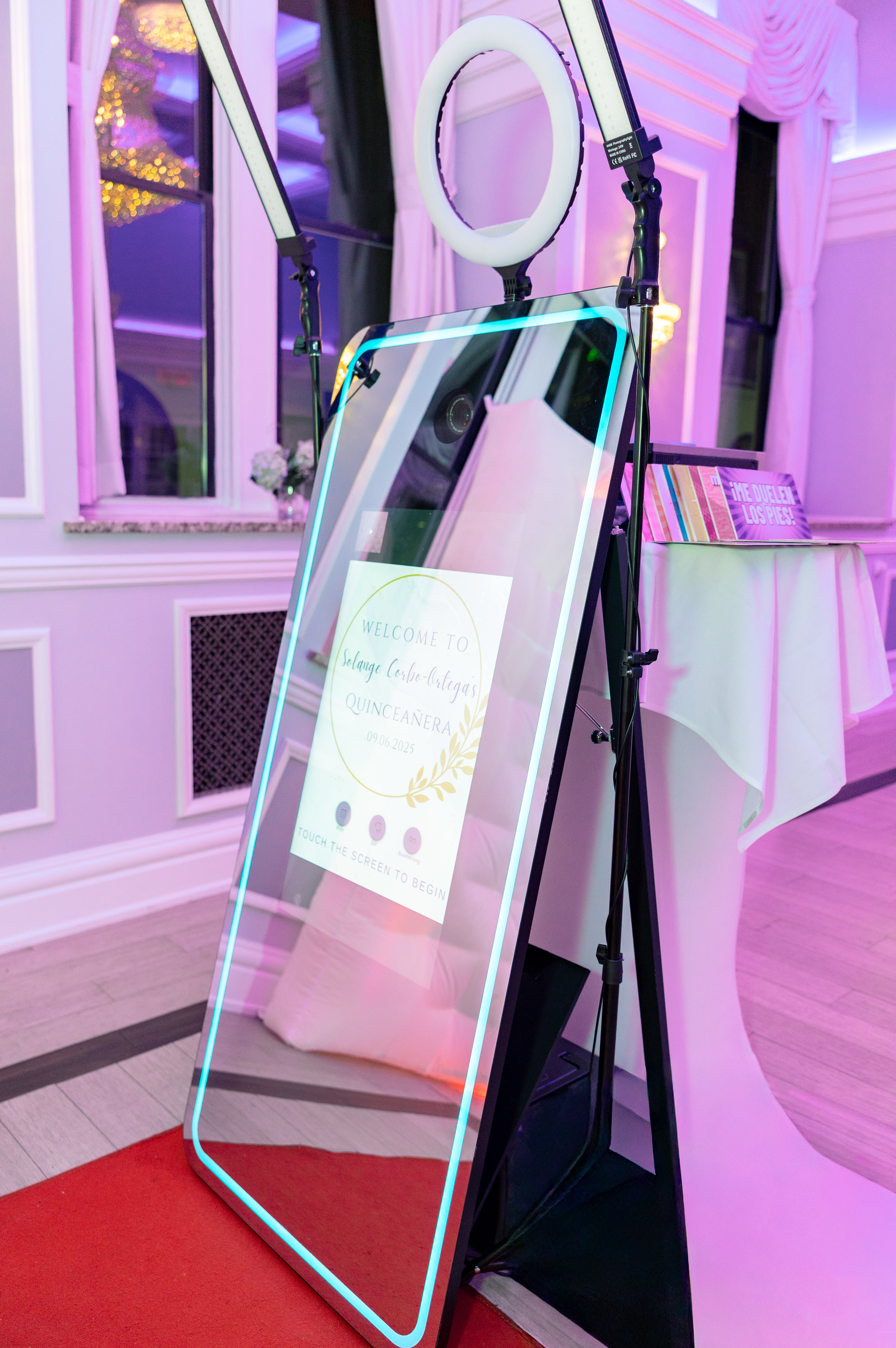 Mirror Booth