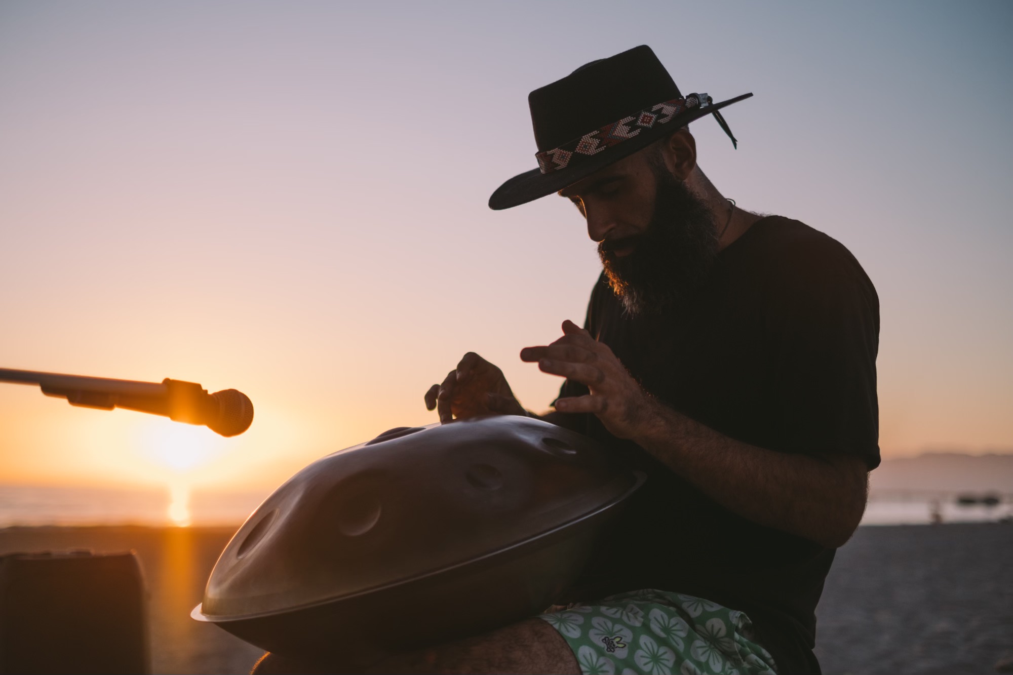 Vartan playing handpan