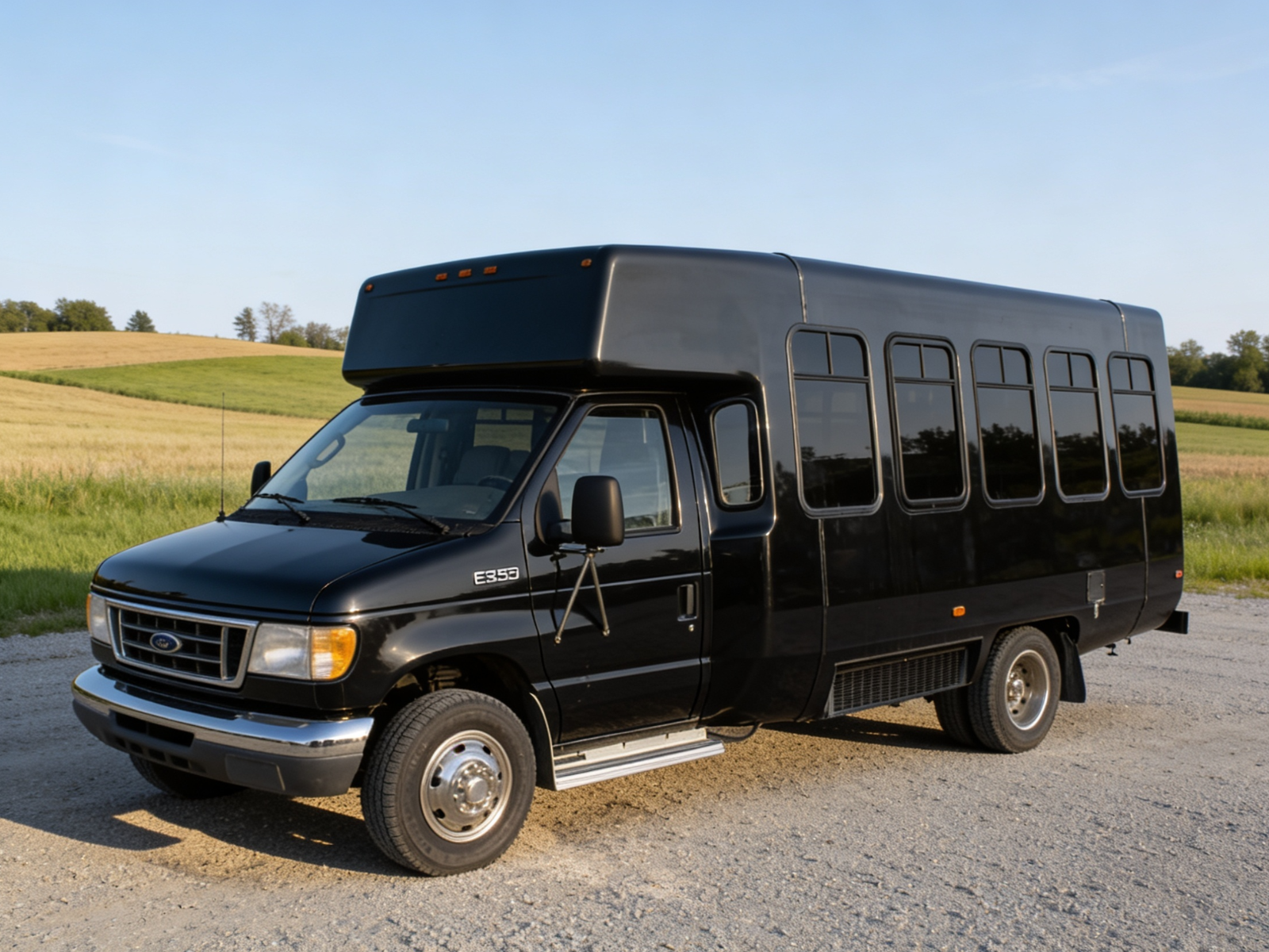 18 Passenger Wagon