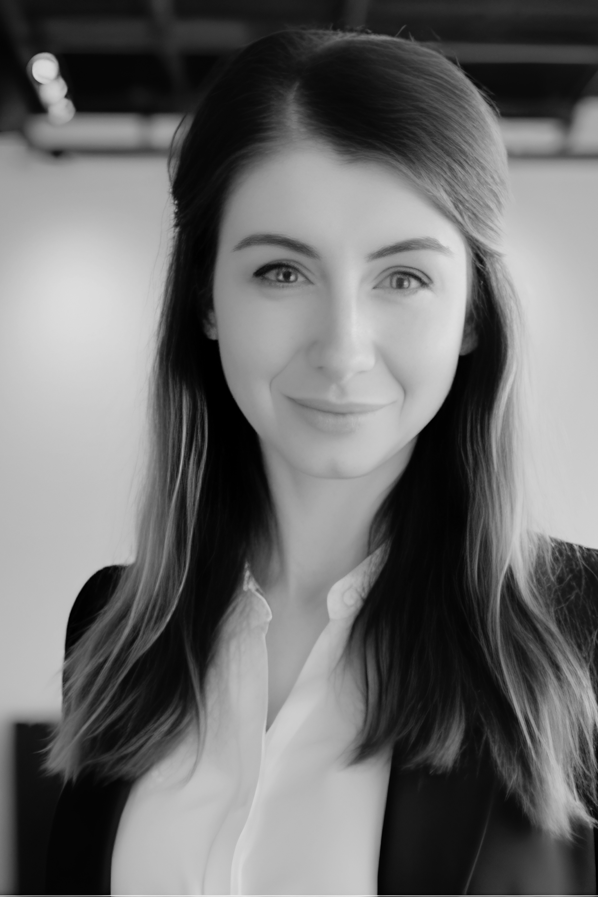 Zlatka Jones, Associate Director