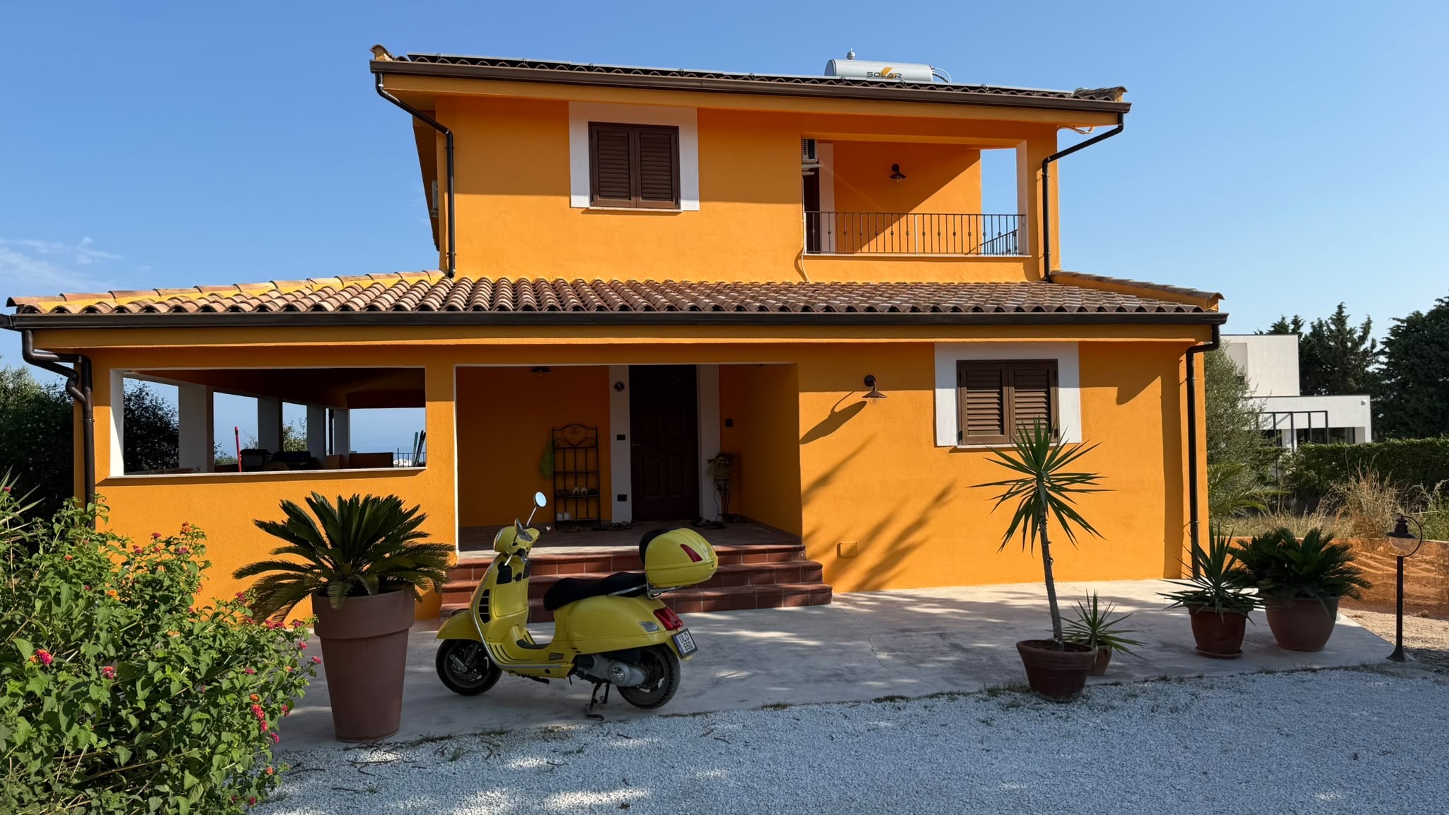 Yellow Villa & Vespa