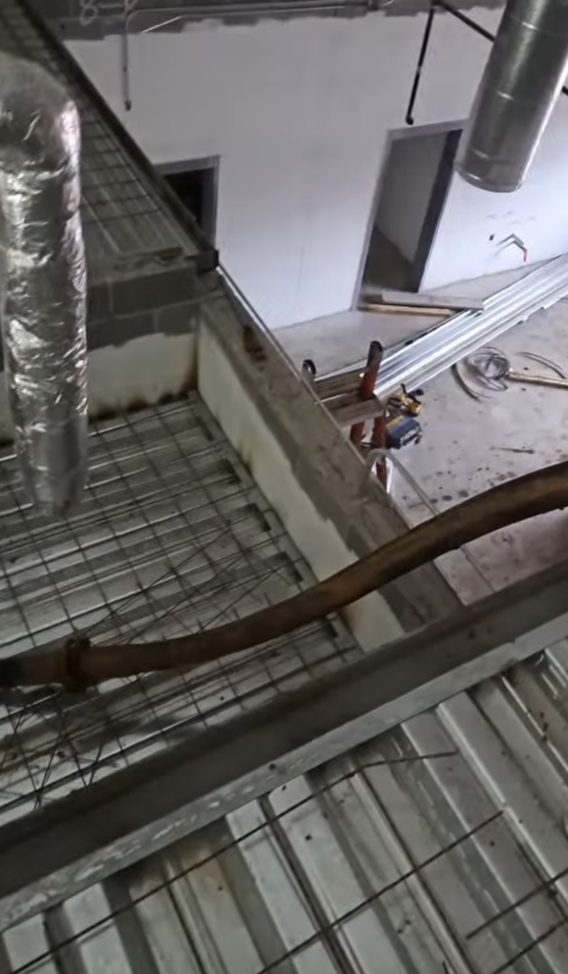 concrete line pump elevated indoor pour Northeast Georgia