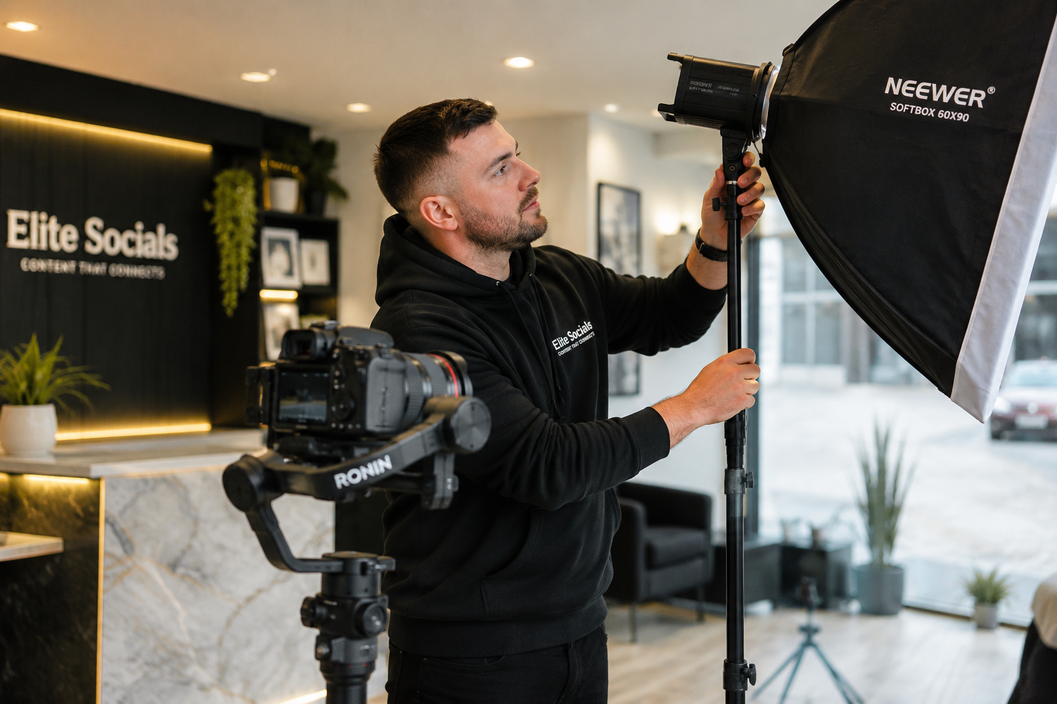 Real Shoot Photography - Behind the scenes filming