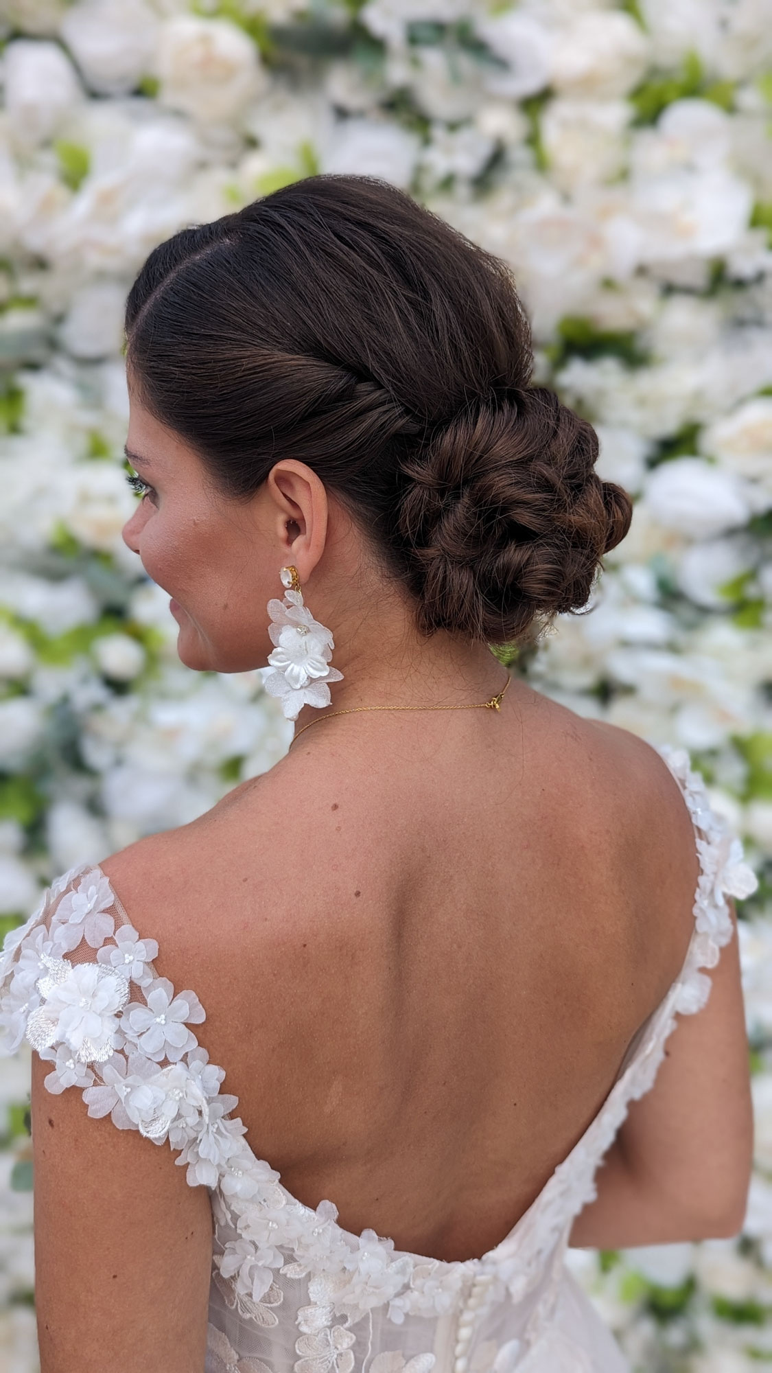 Elegantes Brautstyling von Salon Beleco
