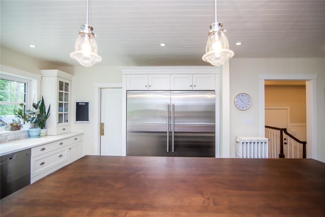 Kitchen with painted cabinets painting contractor Winnipeg MB