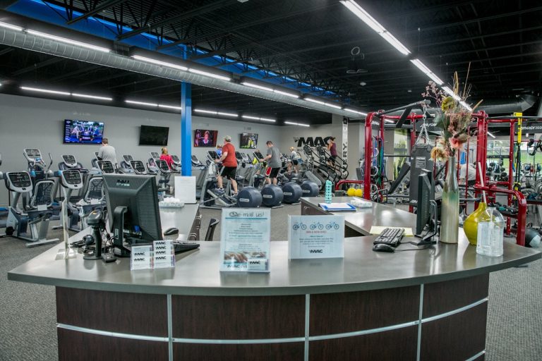 M.A.C. XPRESS
Fountains