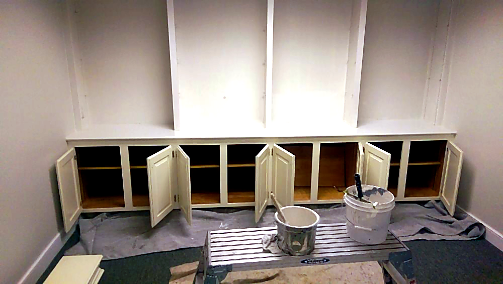 20 Interior Painting Cabinets