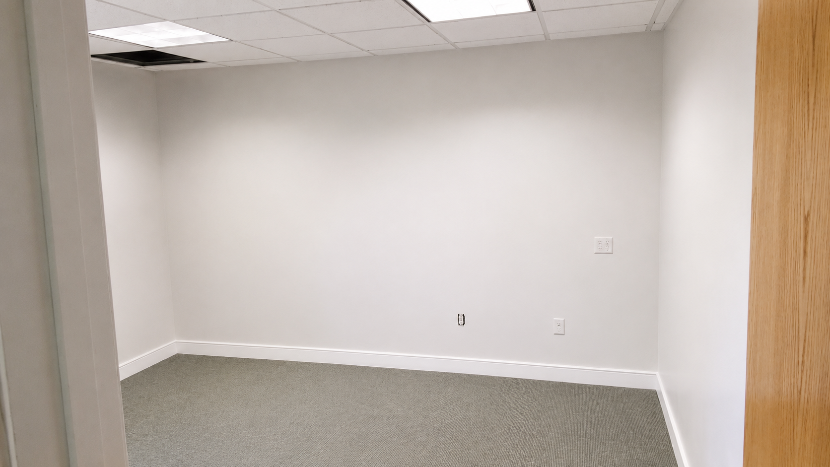 22 Interior Painting Office