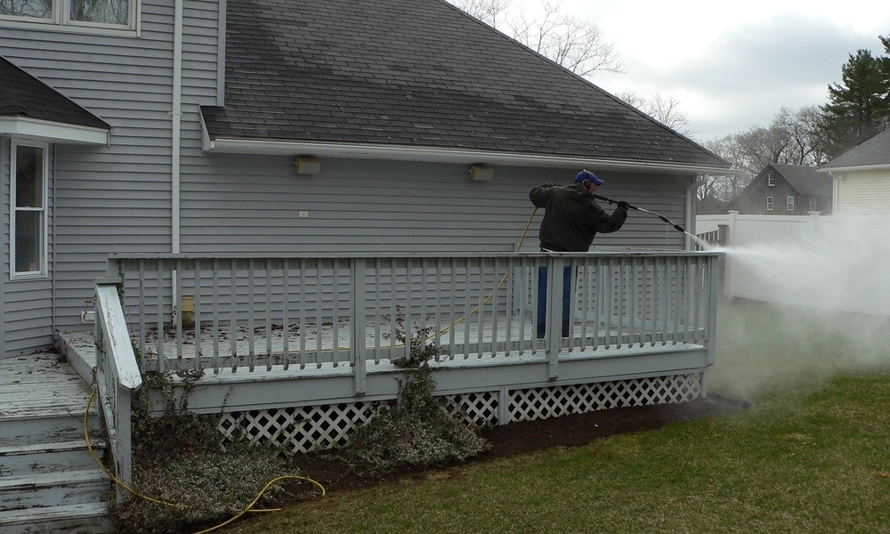 31 Deck Painting and Restoration