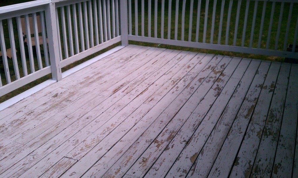 33 Deck Painting and Restoration