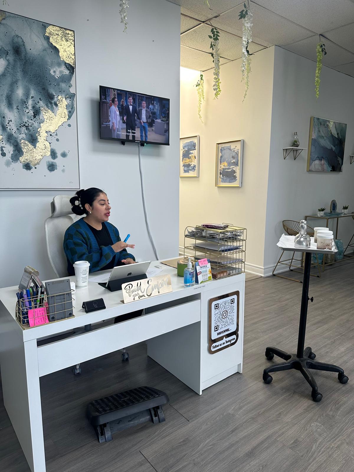 Non-surgical body contouring treatment at Body Empire MedSpa Mississauga